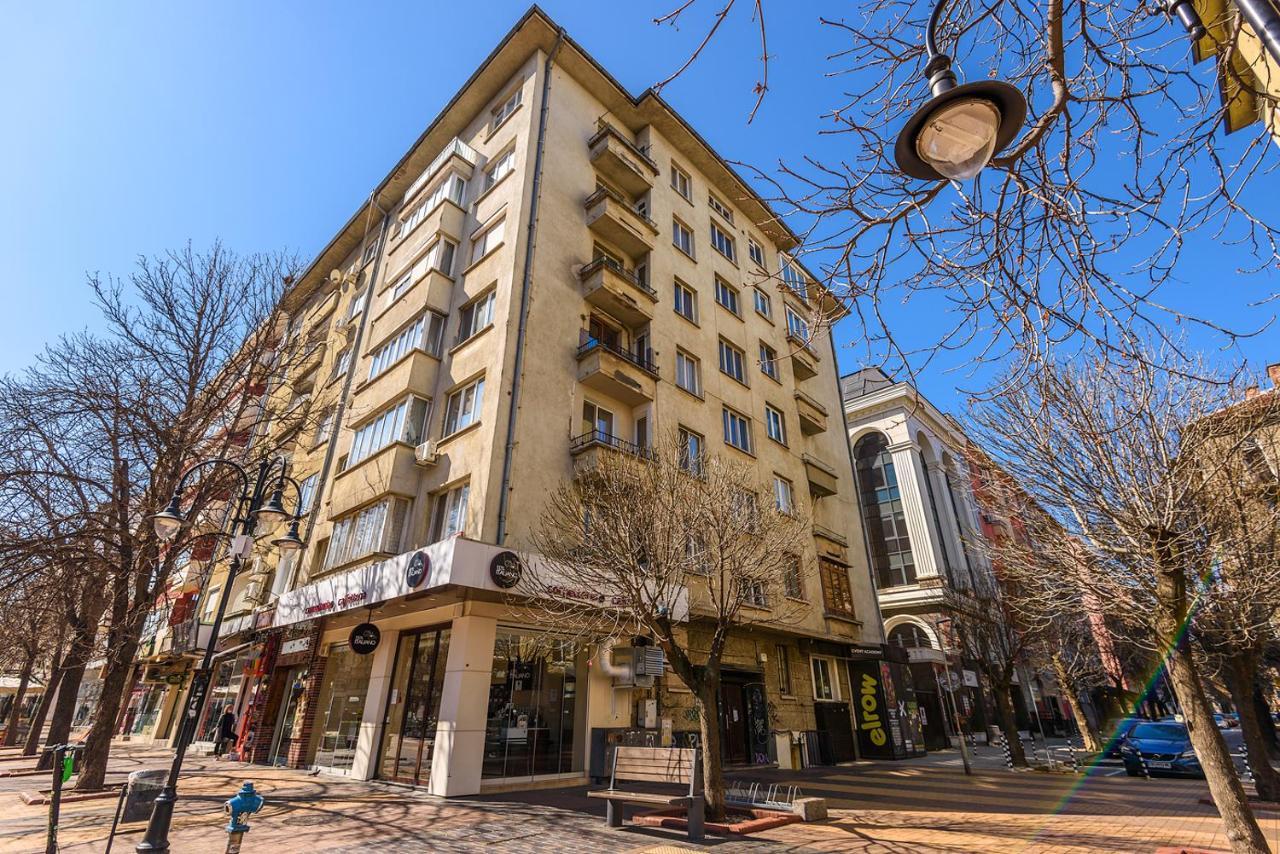 Zero-Waste Studio Apartment In Central Sofia Exterior photo